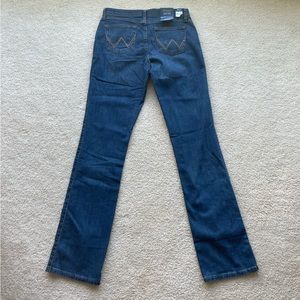 **NEW WITH TAGS** Wrangler Q-Baby Riding Jeans